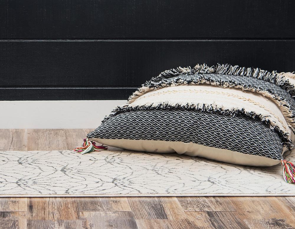 Ellison - Lotus Blossom Pattern Luxury Rug