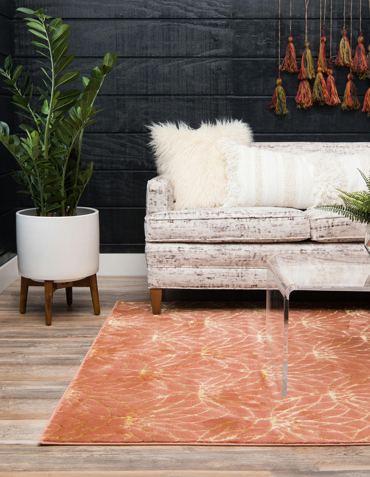 Ellison - Lotus Blossom Pattern Luxury Rug